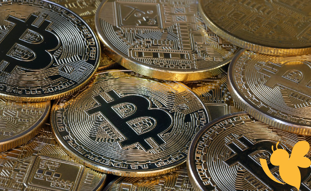 Bitcoin Closes Month at $107K, Analyst Sees 9% Surge on Horizon