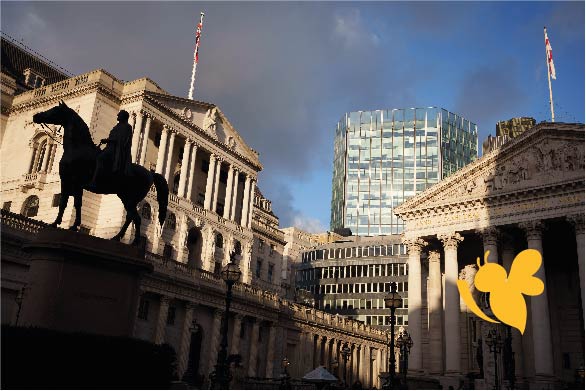 Bank of England Governor Hints at Rate Cut Amid Jobs Slowdown; European Markets Slip After Trump Tariff Warning